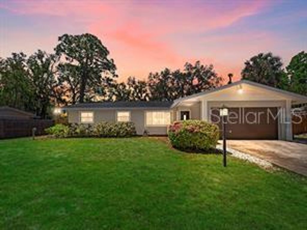 2352 PALM TERRACE, Sarasota, FL 34231