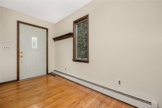 325 Middle Road, Blue Point, NY 11715