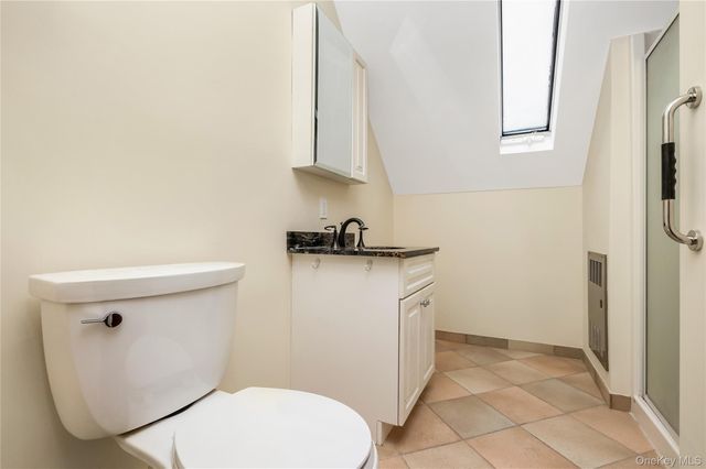 325 Middle Road, Blue Point, NY 11715