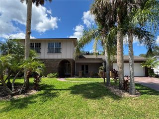 8 FELICIA COURT, Palm Coast, FL 32137