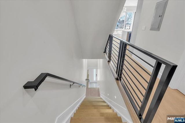 206 Clendenny Avenue 2, Jersey City, NJ 07304