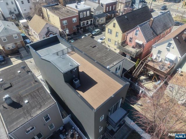 206 Clendenny Avenue 2, Jersey City, NJ 07304