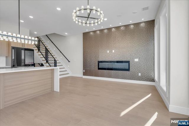 206 Clendenny Avenue 2, Jersey City, NJ 07304