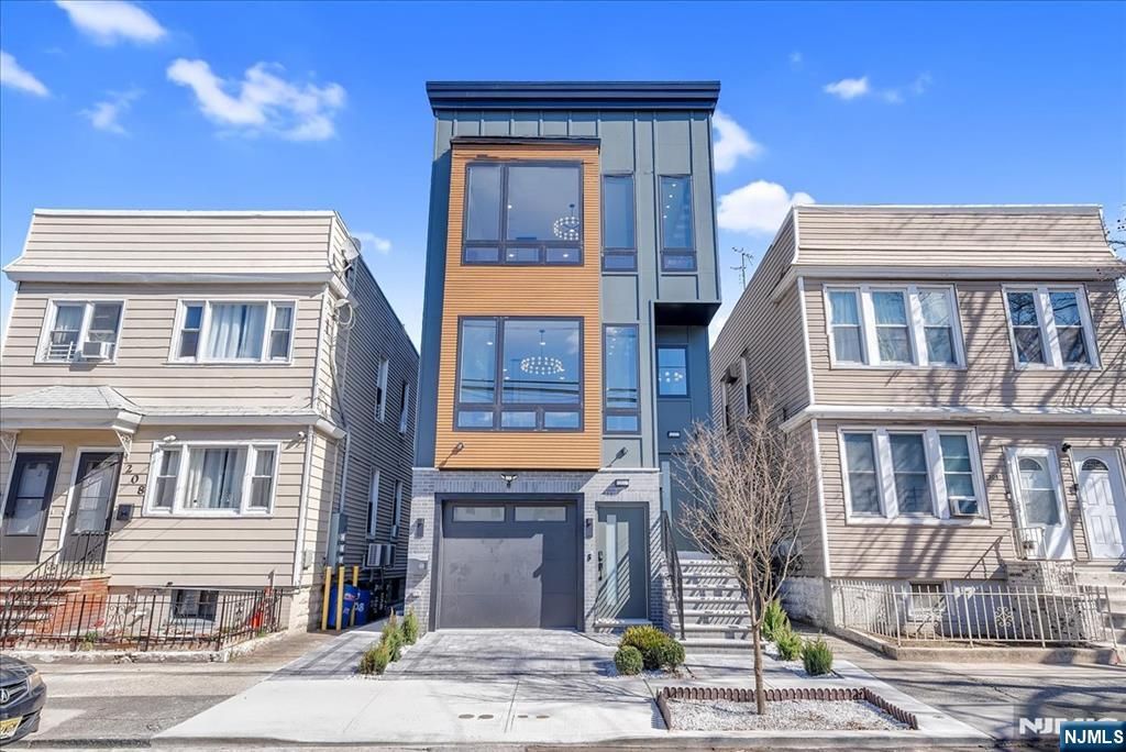 206 Clendenny Avenue 2, Jersey City, NJ 07304