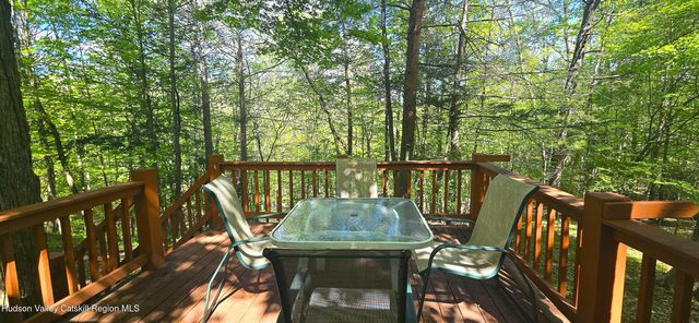 51 Enchanted Valley Road, East Durham, NY 12423