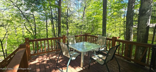 51 Enchanted Valley Road, East Durham, NY 12423