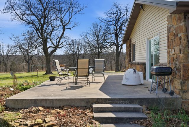 28254 S 4310 Road, Vinita, OK 74301
