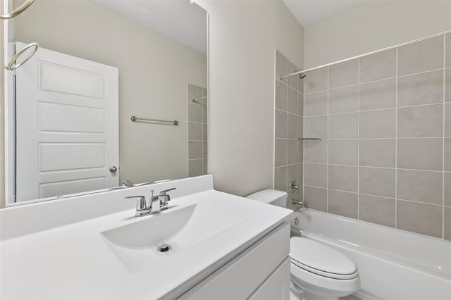 1053 Sunflower Terrace Drive, Magnolia, TX 77355