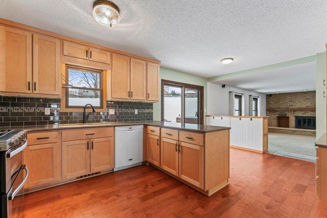 2916 6th Avenue NW, Rochester, MN 55901