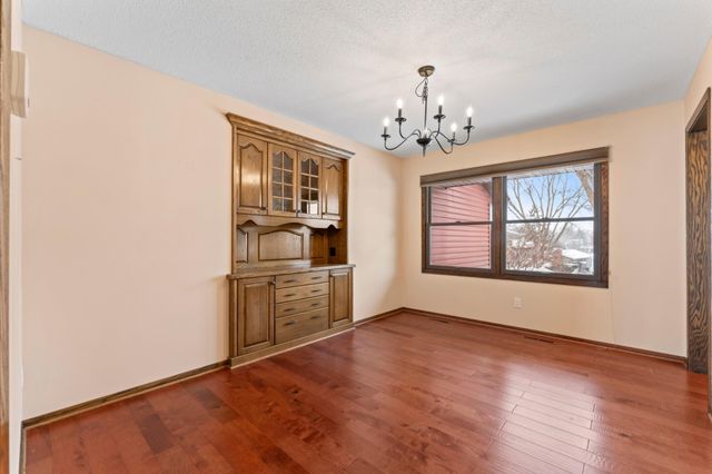 2916 6th Avenue NW, Rochester, MN 55901