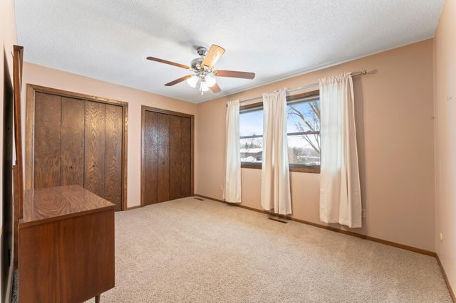 2916 6th Avenue NW, Rochester, MN 55901