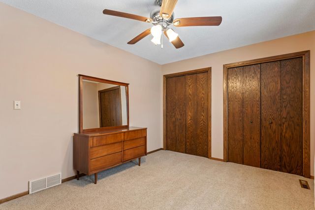 2916 6th Avenue NW, Rochester, MN 55901