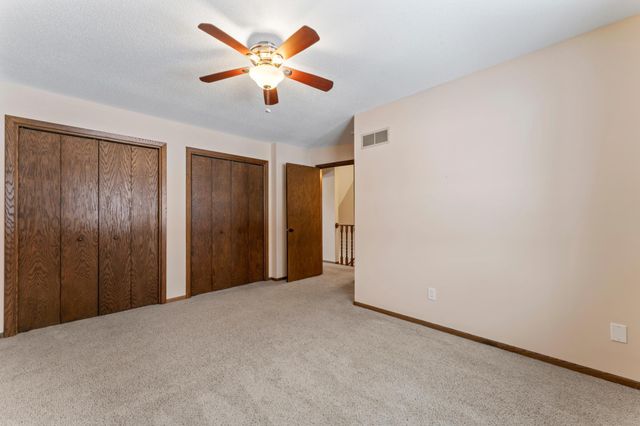 2916 6th Avenue NW, Rochester, MN 55901