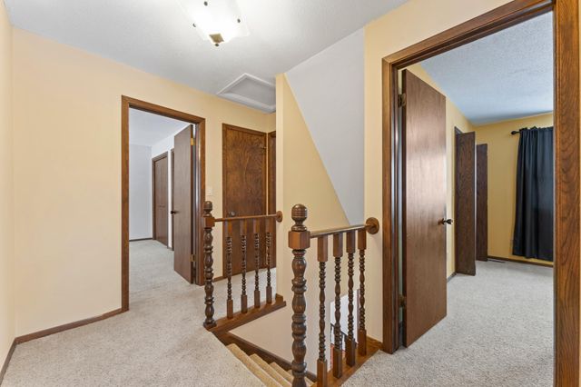 2916 6th Avenue NW, Rochester, MN 55901