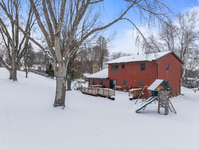 2916 6th Avenue NW, Rochester, MN 55901