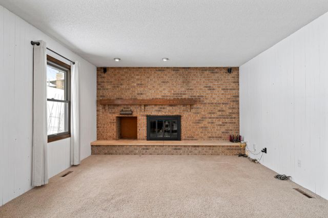 2916 6th Avenue NW, Rochester, MN 55901