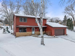 2916 6th Avenue NW, Rochester, MN 55901