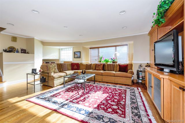 3375 Fairway Road, Oceanside, NY 11572