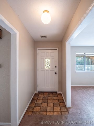 1826 W McGill, Eufaula, OK 74432