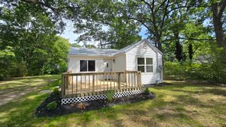 470 S Sheridan Drive, Muskegon, MI 49442