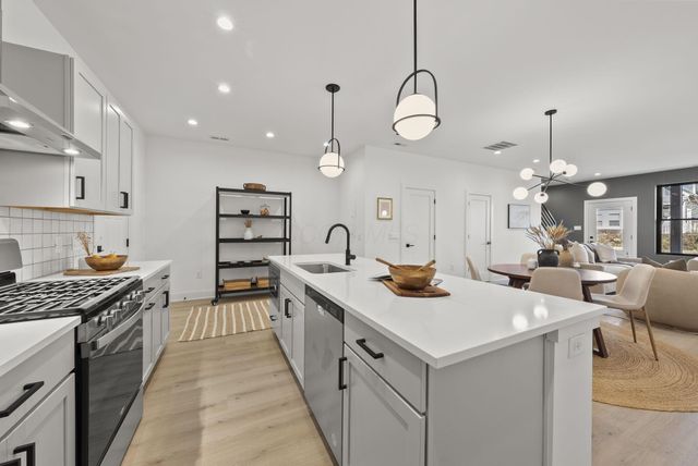 1097 Franklin Avenue, Columbus, OH 43205