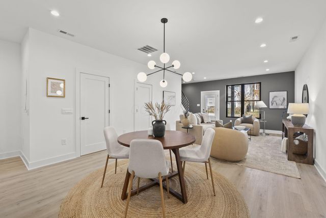 1097 Franklin Avenue, Columbus, OH 43205