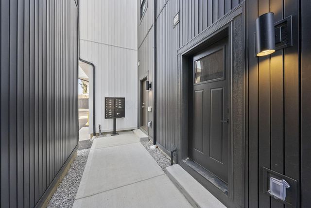 1097 Franklin Avenue, Columbus, OH 43205