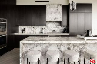 211 W Elm Court 11E, Los Angeles, CA 90067