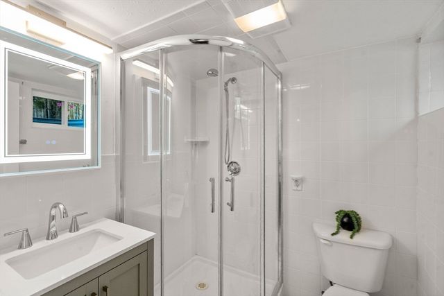 266 Hunnewell Street 266, Needham, MA 02494