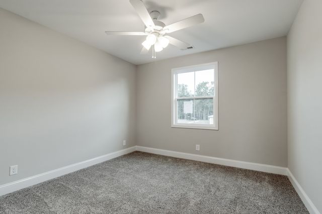 2665 Brewster Dr, Clarksville, TN 37042