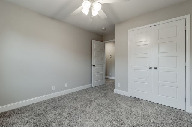 2665 Brewster Dr, Clarksville, TN 37042