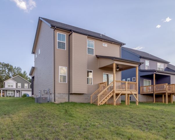 2665 Brewster Dr, Clarksville, TN 37042