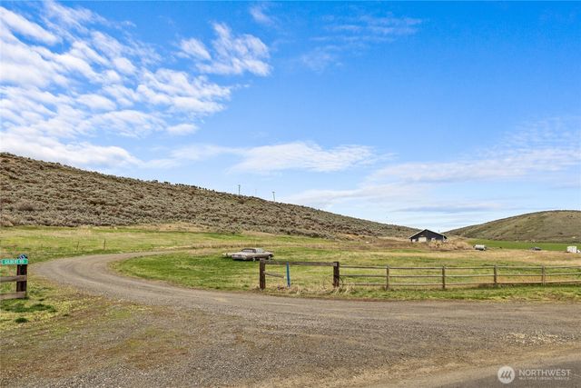 1091 Mellergaard Road, Ellensburg, WA 98926