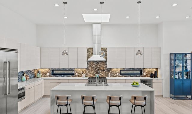 7 Abierto Way, Santa Fe, NM 87506