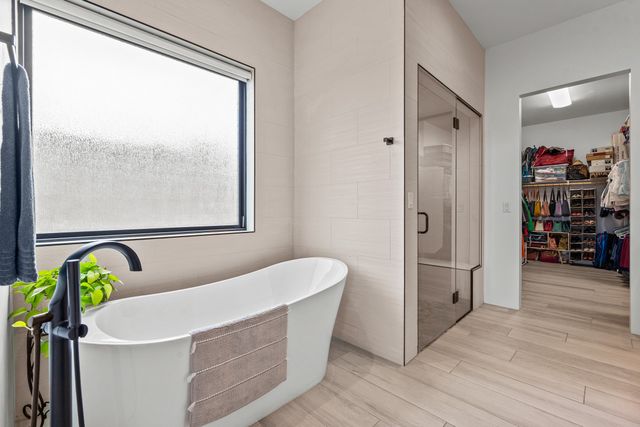 7 Abierto Way, Santa Fe, NM 87506