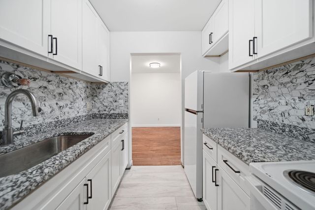 525 Fairbrook Street 207, Northville City, MI 48167