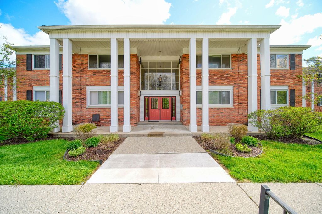 525 Fairbrook Street 207, Northville City, MI 48167