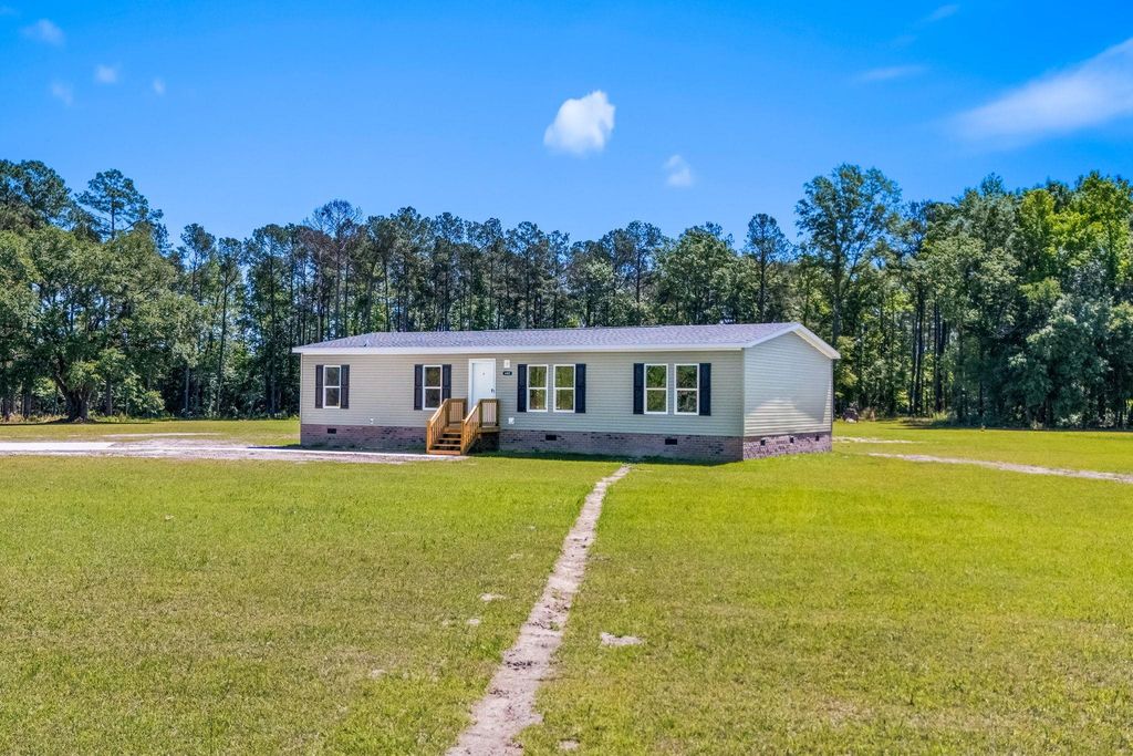 105 Retired Ave., Marion, SC 29571 — exterior