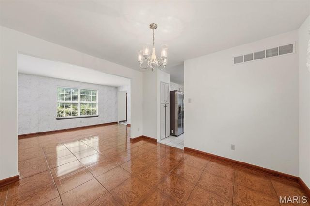 14452 Ocean Side Drive, Florissant, MO 63034