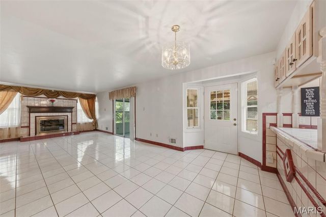 14452 Ocean Side Drive, Florissant, MO 63034
