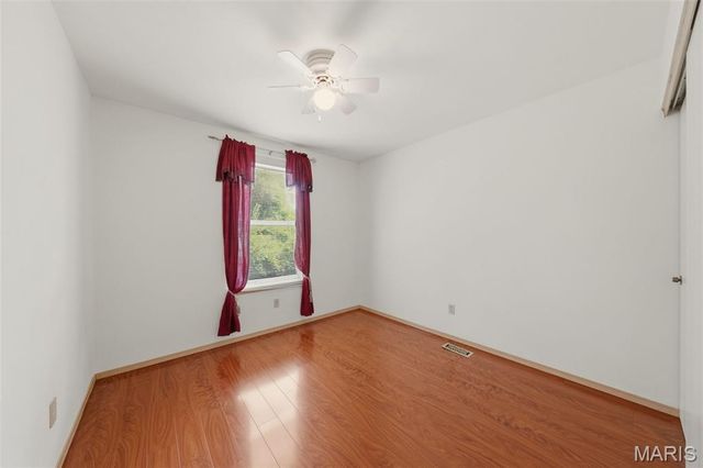 14452 Ocean Side Drive, Florissant, MO 63034