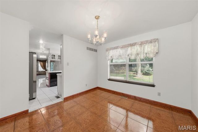14452 Ocean Side Drive, Florissant, MO 63034