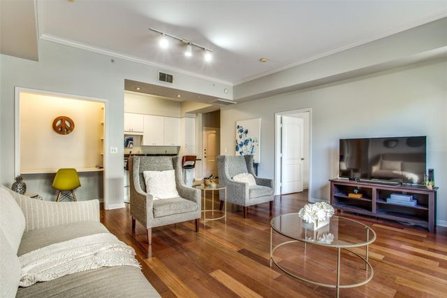 3225 Turtle Creek Boulevard 306, Dallas, TX 75219