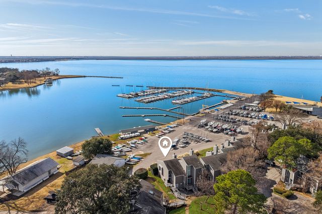 300 Rush Creek Drive 8, Heath, TX 75032