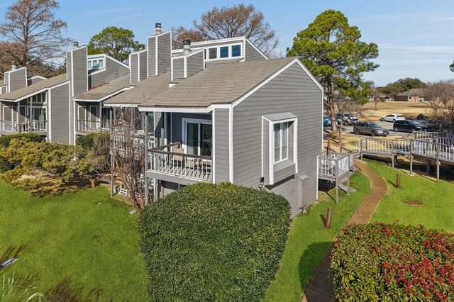 300 Rush Creek Drive 8, Heath, TX 75032