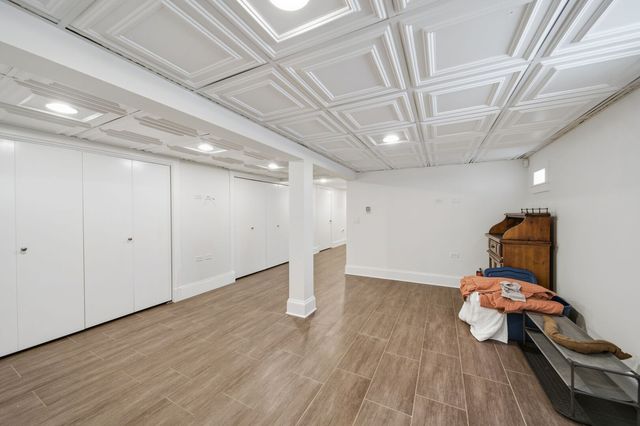 11440 S Spaulding Avenue, Chicago, IL 60655