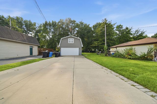 11440 S Spaulding Avenue, Chicago, IL 60655