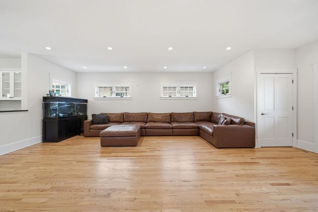 11440 S Spaulding Avenue, Chicago, IL 60655