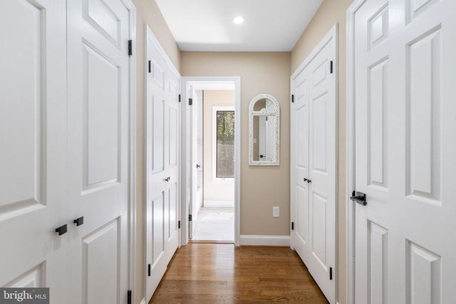 16112 BARNESVILLE RD, Boyds, MD 20841