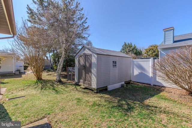 1112 PITTSBURGH AVE, Cape May, NJ 08204
